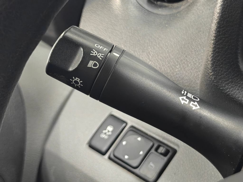 Used 2020 Nissan NV200 SV FWD image 35