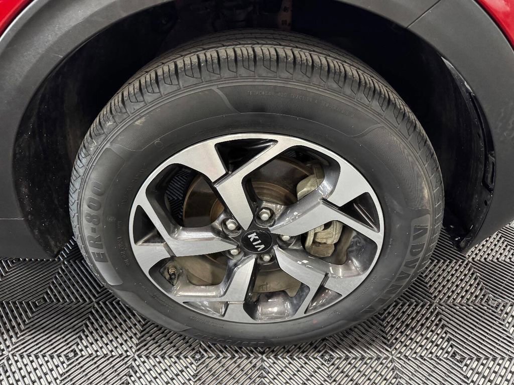 Used 2021 Kia Sportage LX image 18