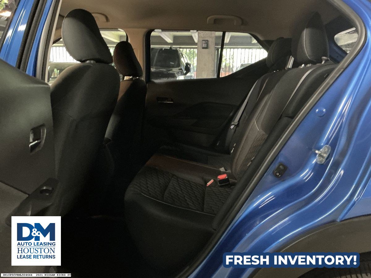 Used 2021 Nissan Kicks SV FWD image 9