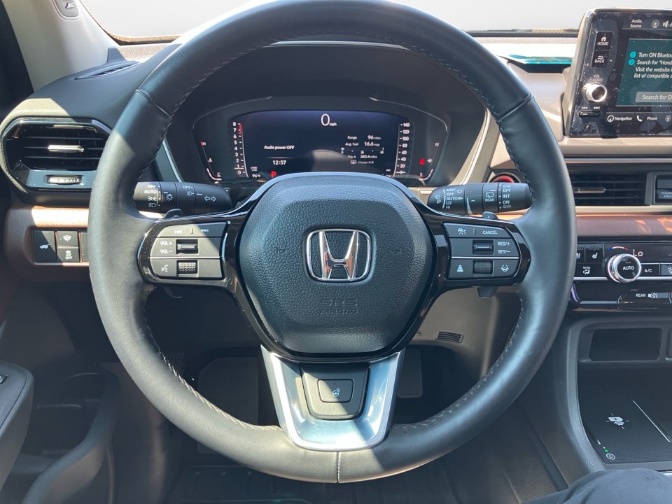 Certified 2023 Honda Pilot Elite image 13