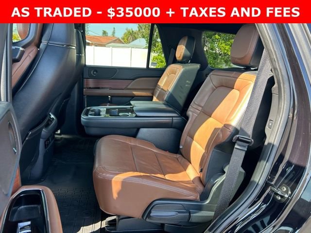 Used 2023 Lincoln Navigator Reserve w/ Monochromatic Package image 15