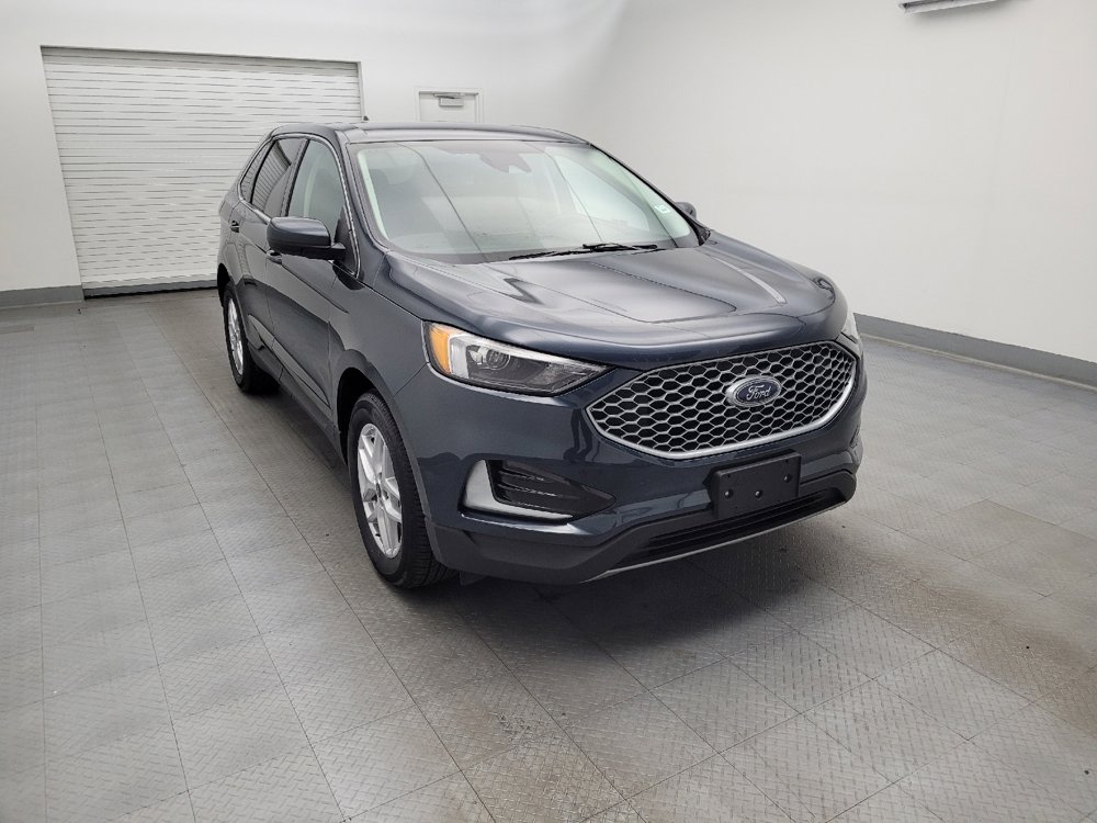 Used 2023 Ford Edge SEL image 13