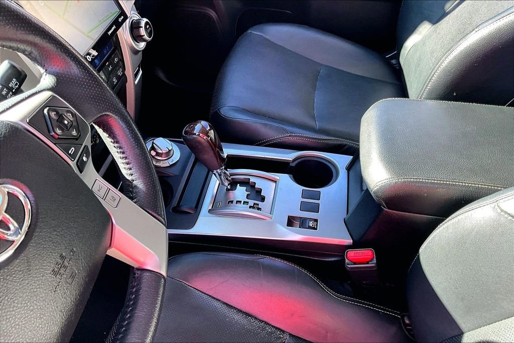 Used 2020 Toyota 4Runner Limited image 15