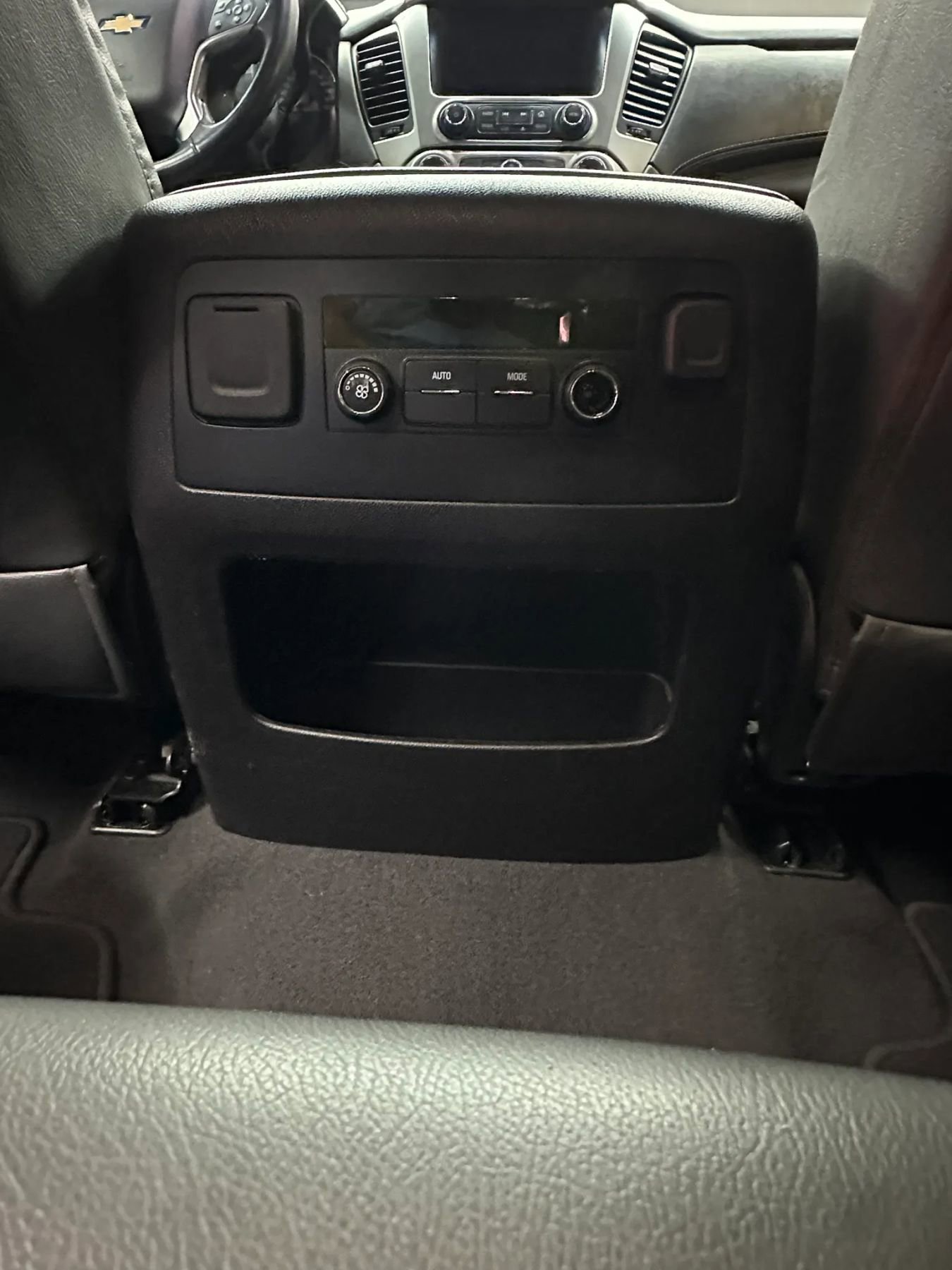 Used 2019 Chevrolet Tahoe LS RWD image 24