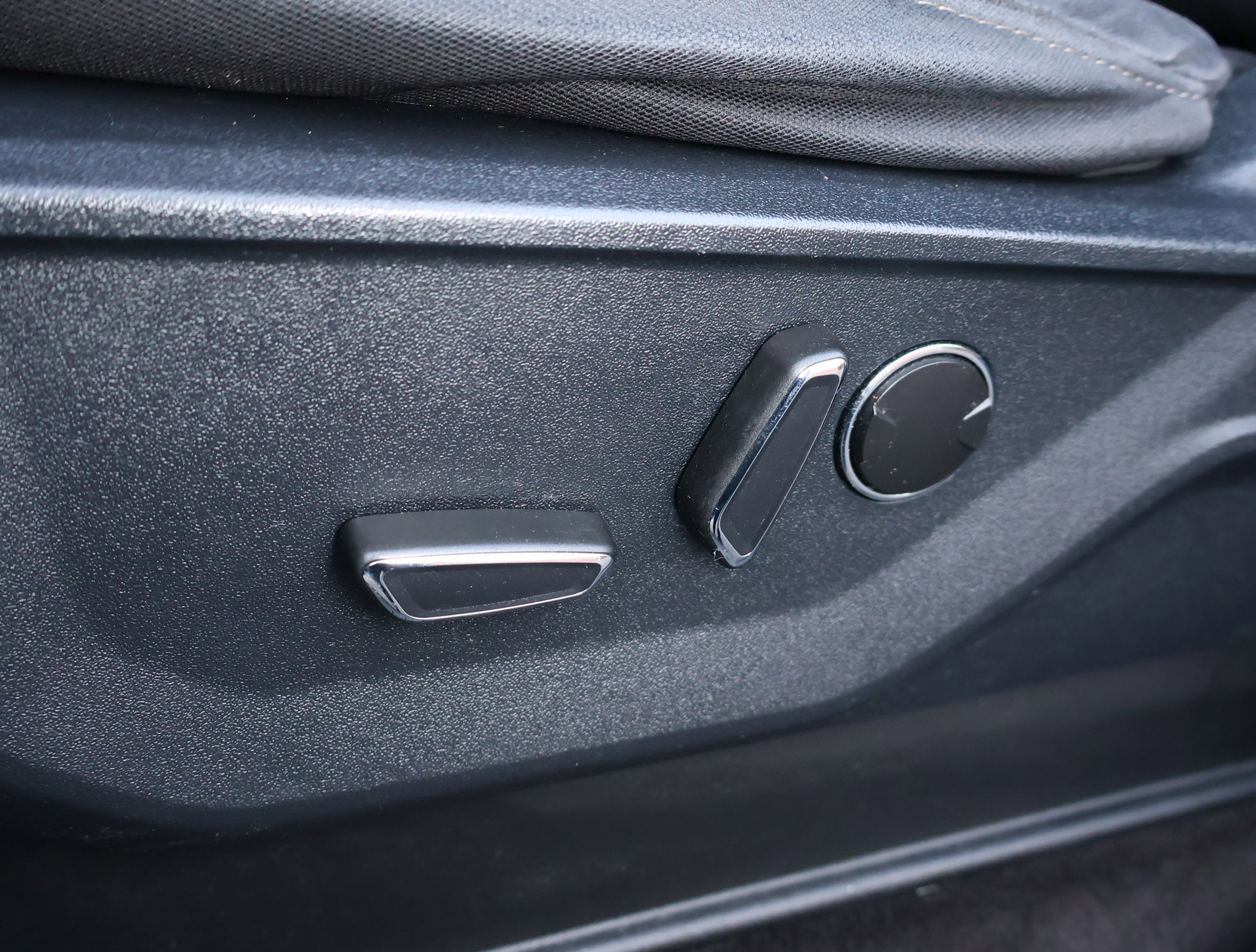 Used 2021 Ford F150 XLT w/ Equipment Group 302A High image 9