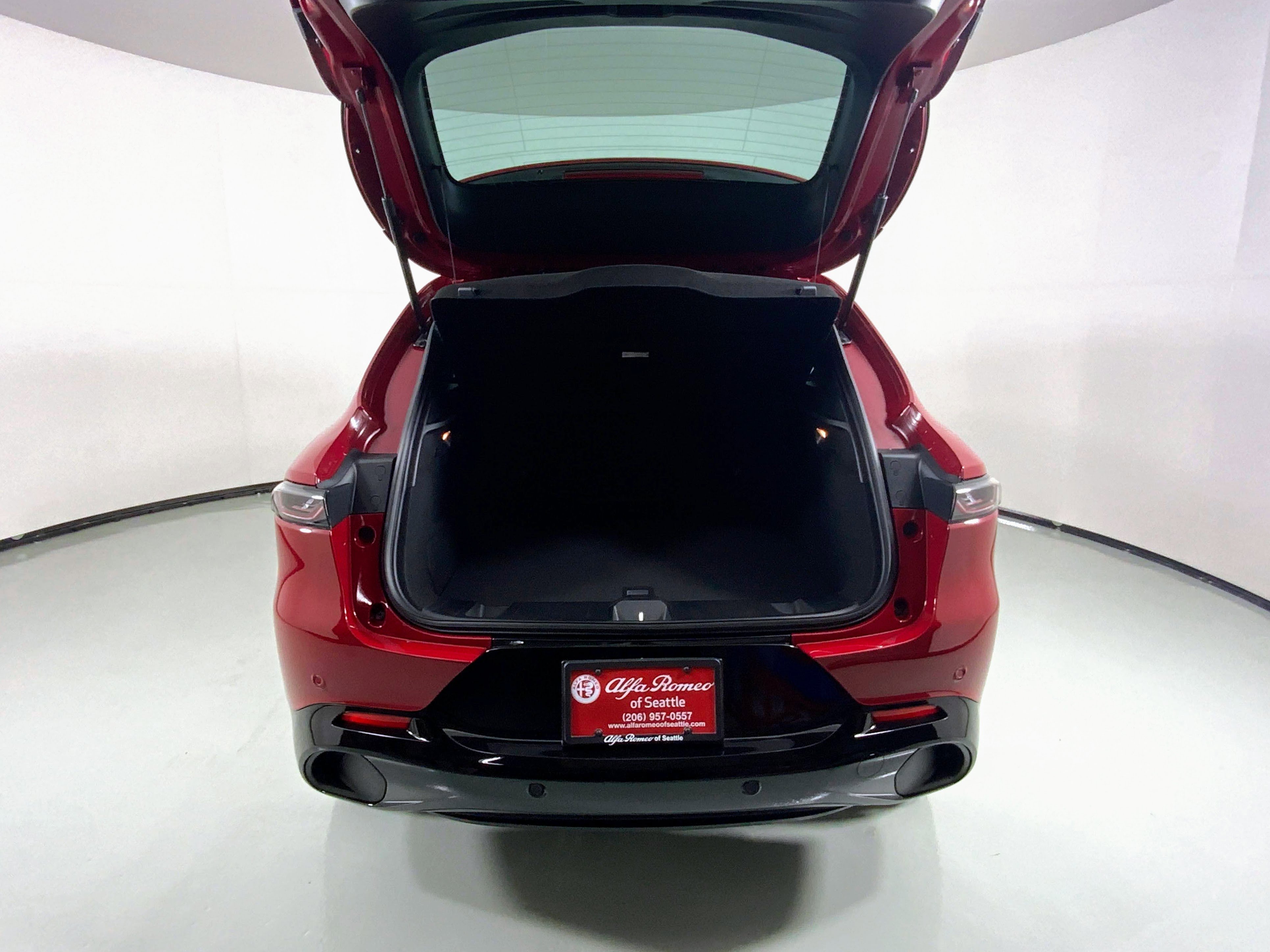 New 2025 Alfa Romeo Tonale image 14