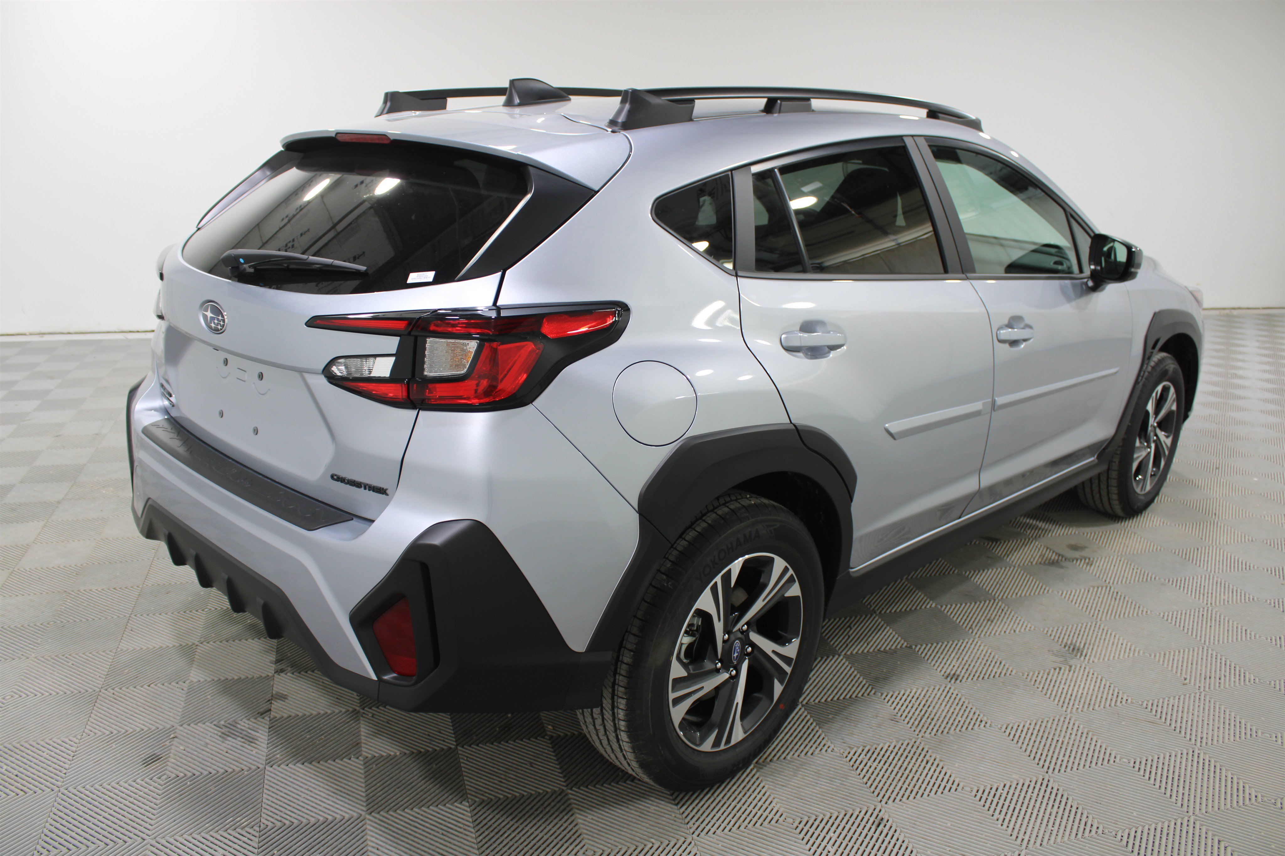 New 2026 Subaru Crosstrek 2.5i Premium AWD/4WD image 3