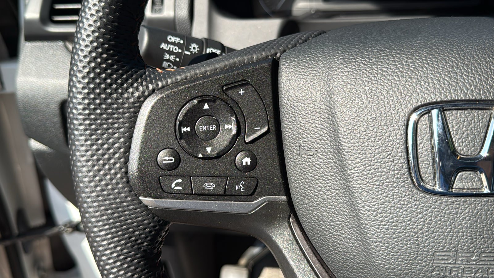Used 2024 Honda Passport TrailSport image 14