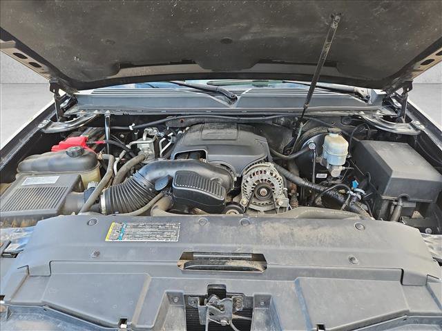 Used 2010 Chevrolet Tahoe LT w/ Luxury Package image 24