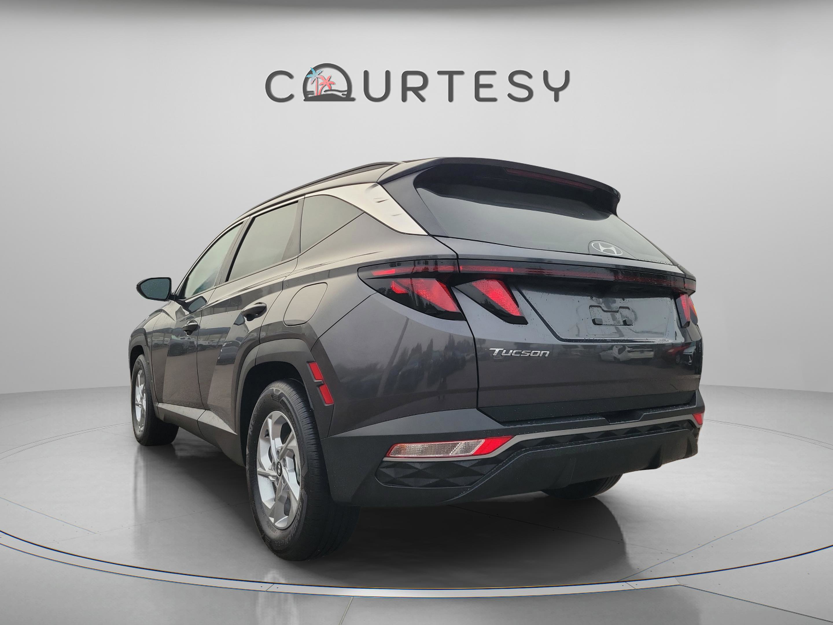 Used 2024 Hyundai Tucson SEL image 2