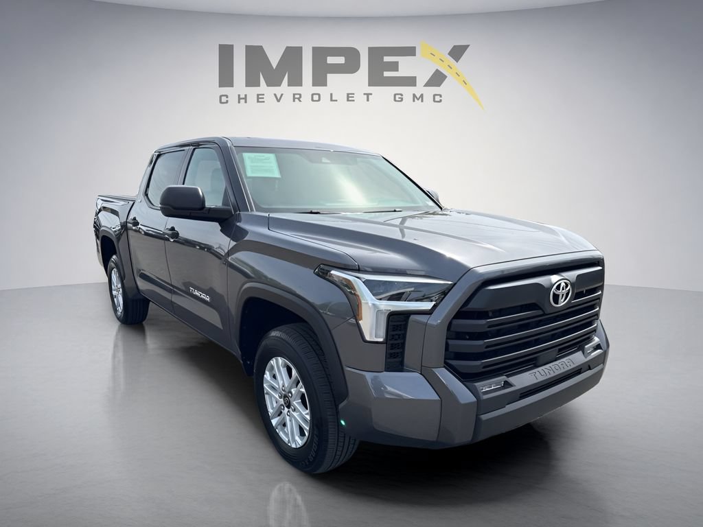 Used 2025 Toyota Tundra SR5 AWD/4WD image 7