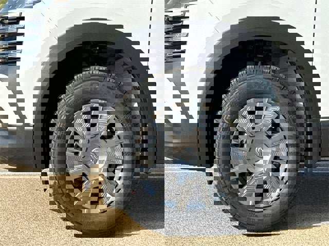 New 2026 Nissan Kicks S image 6