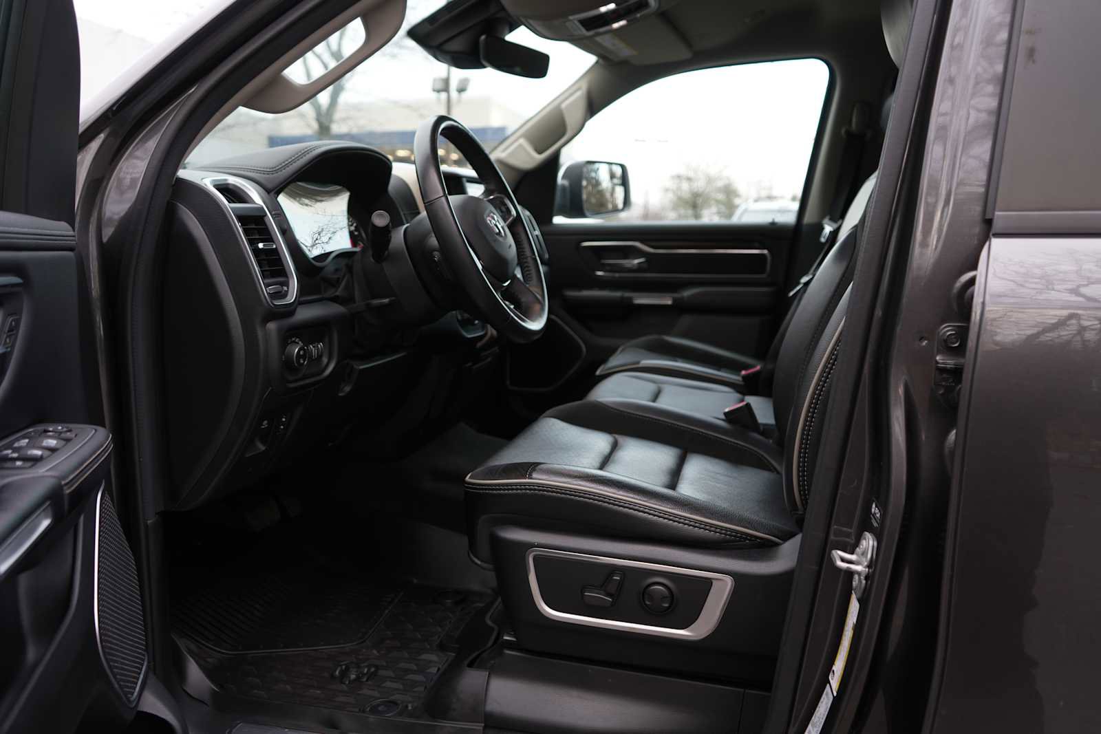 Used 2022 RAM 1500 Laramie image 35