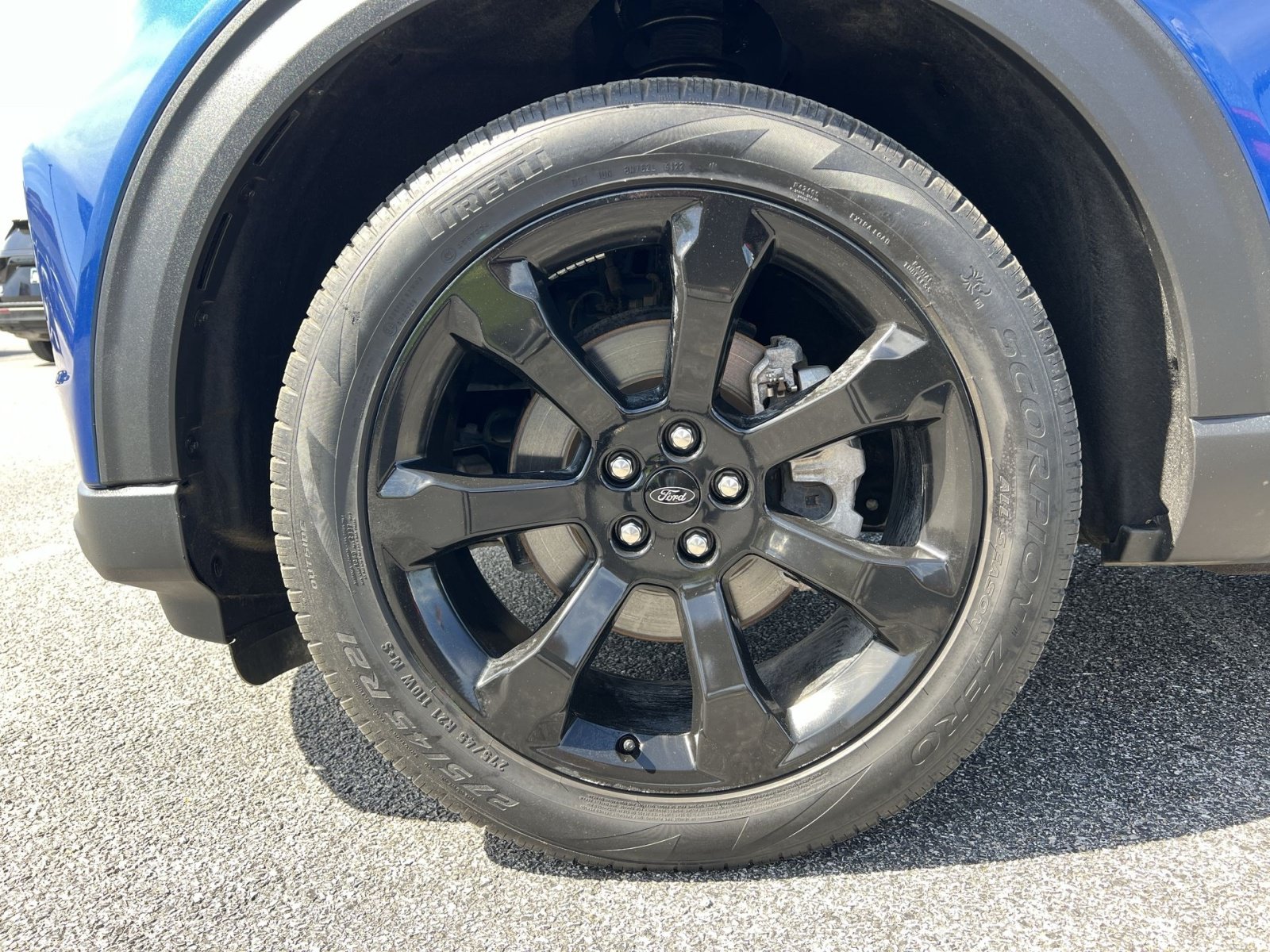 Used 2023 Ford Explorer ST-Line w/ Class IV Trailer Tow Package RWD image 20