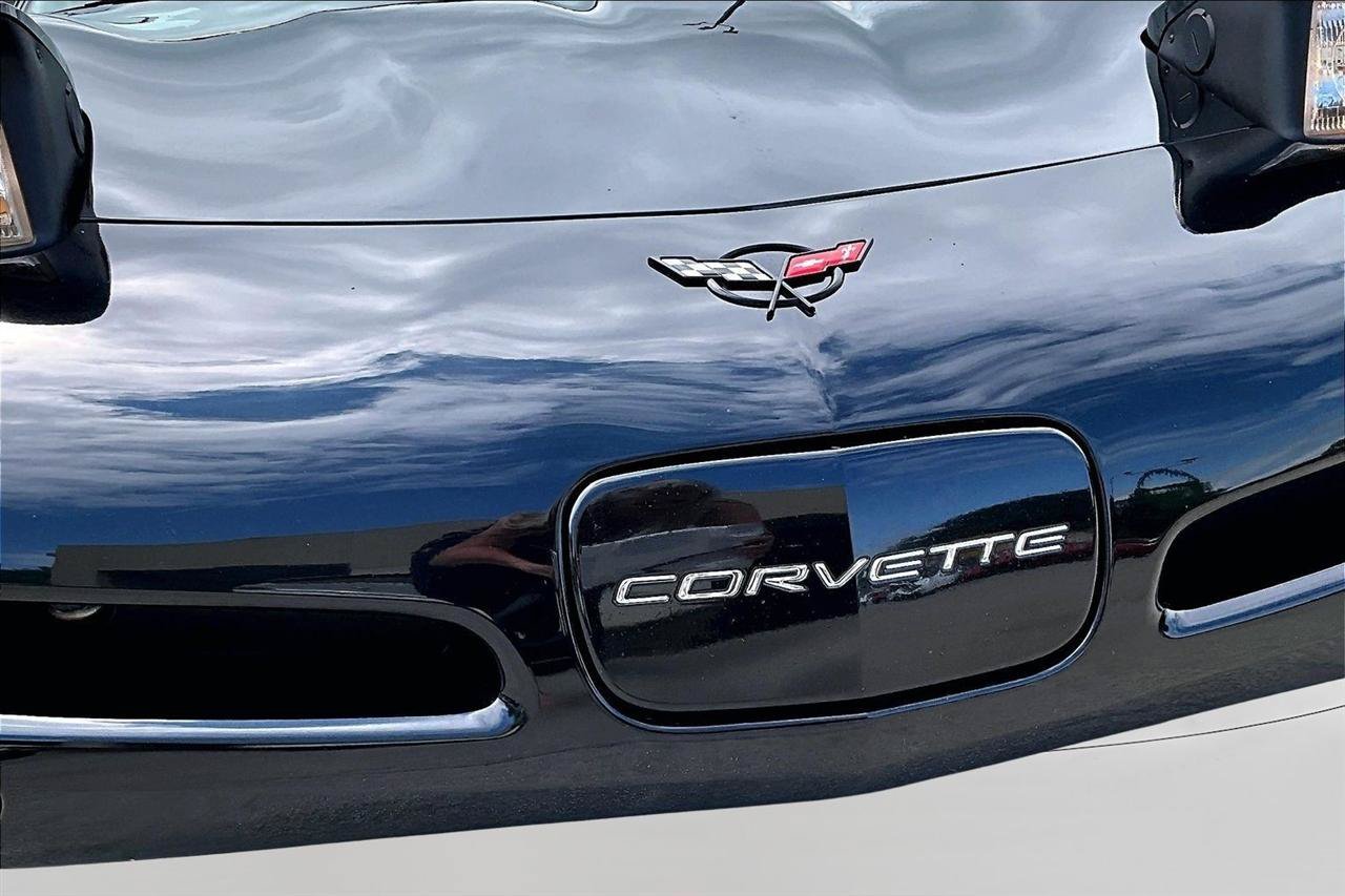 Used 1999 Chevrolet Corvette Convertible w/ Memory Pkg RWD image 31