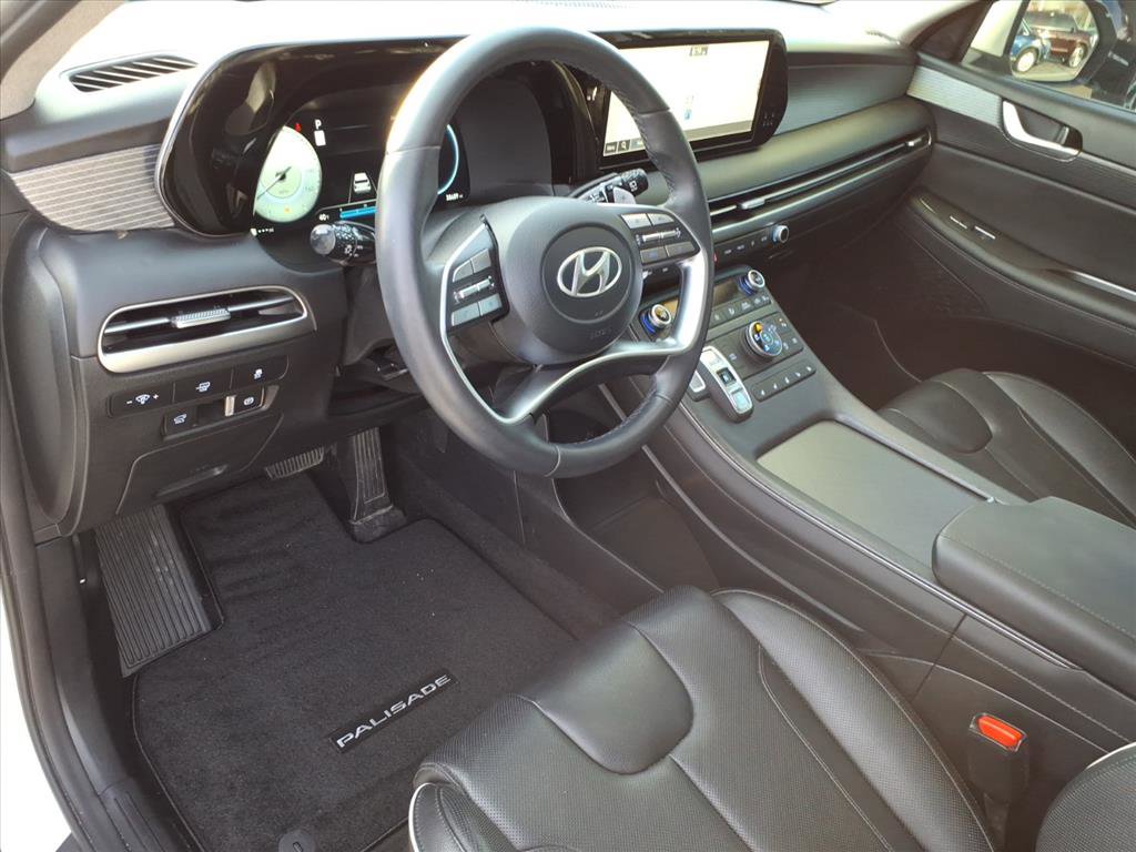 Used 2024 Hyundai Palisade Limited image 6