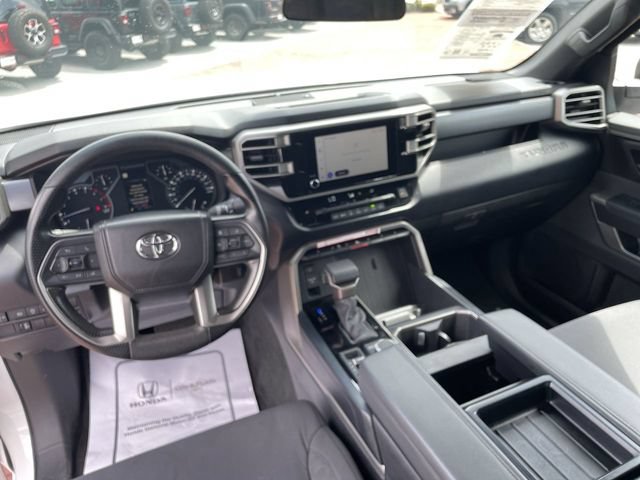 Used 2025 Toyota Tundra SR5 AWD/4WD image 16