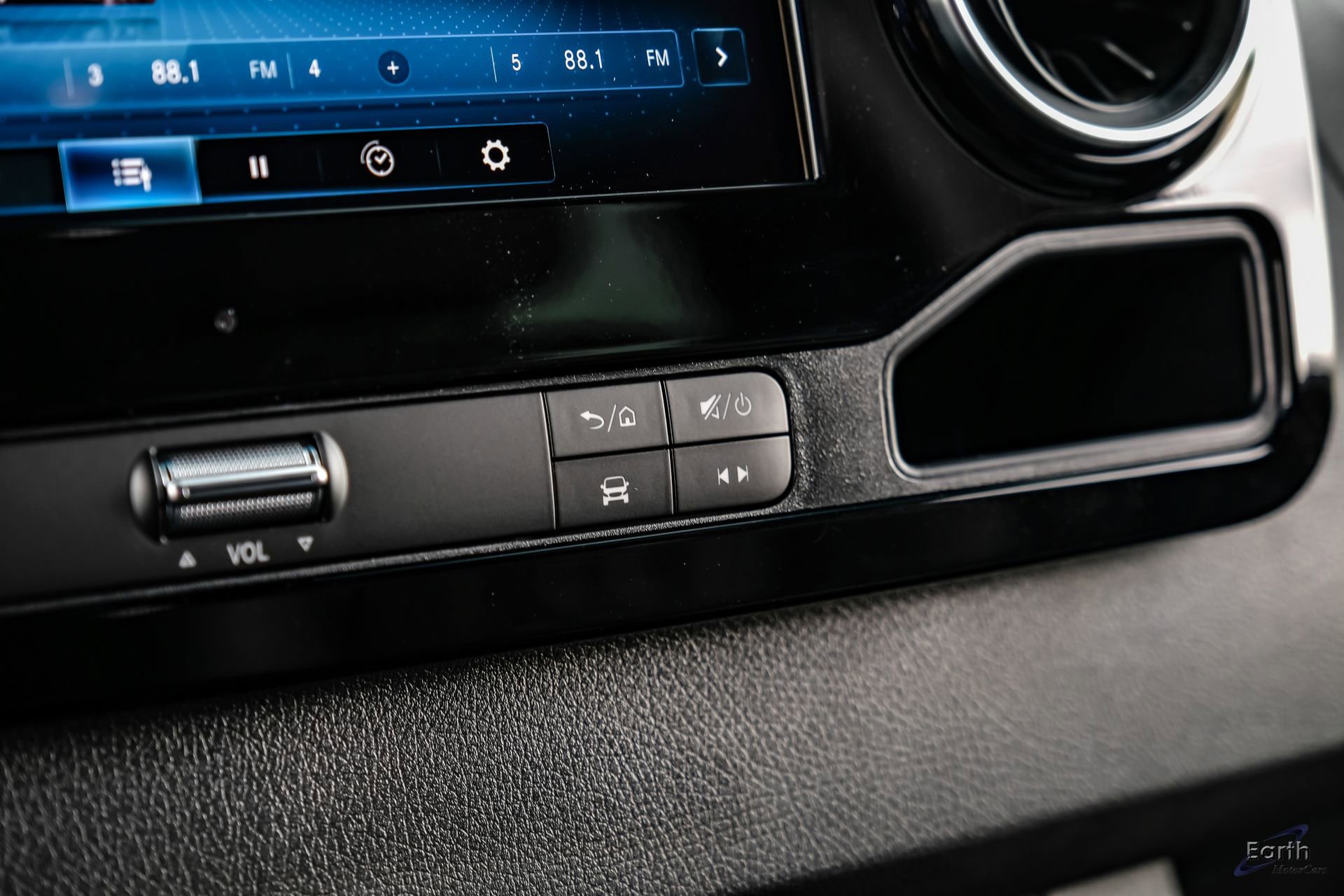 Used 2023 Mercedes-Benz Sprinter 3500 image 59