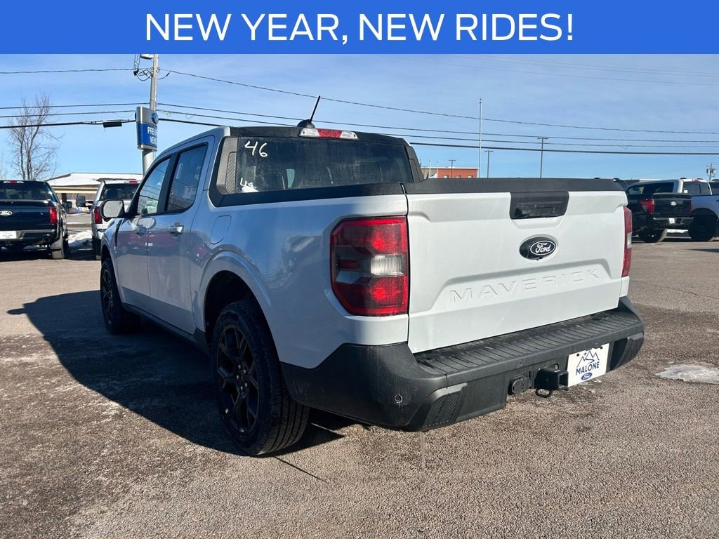 New 2026 Ford Maverick Lariat w/ Black Appearance Package image 4