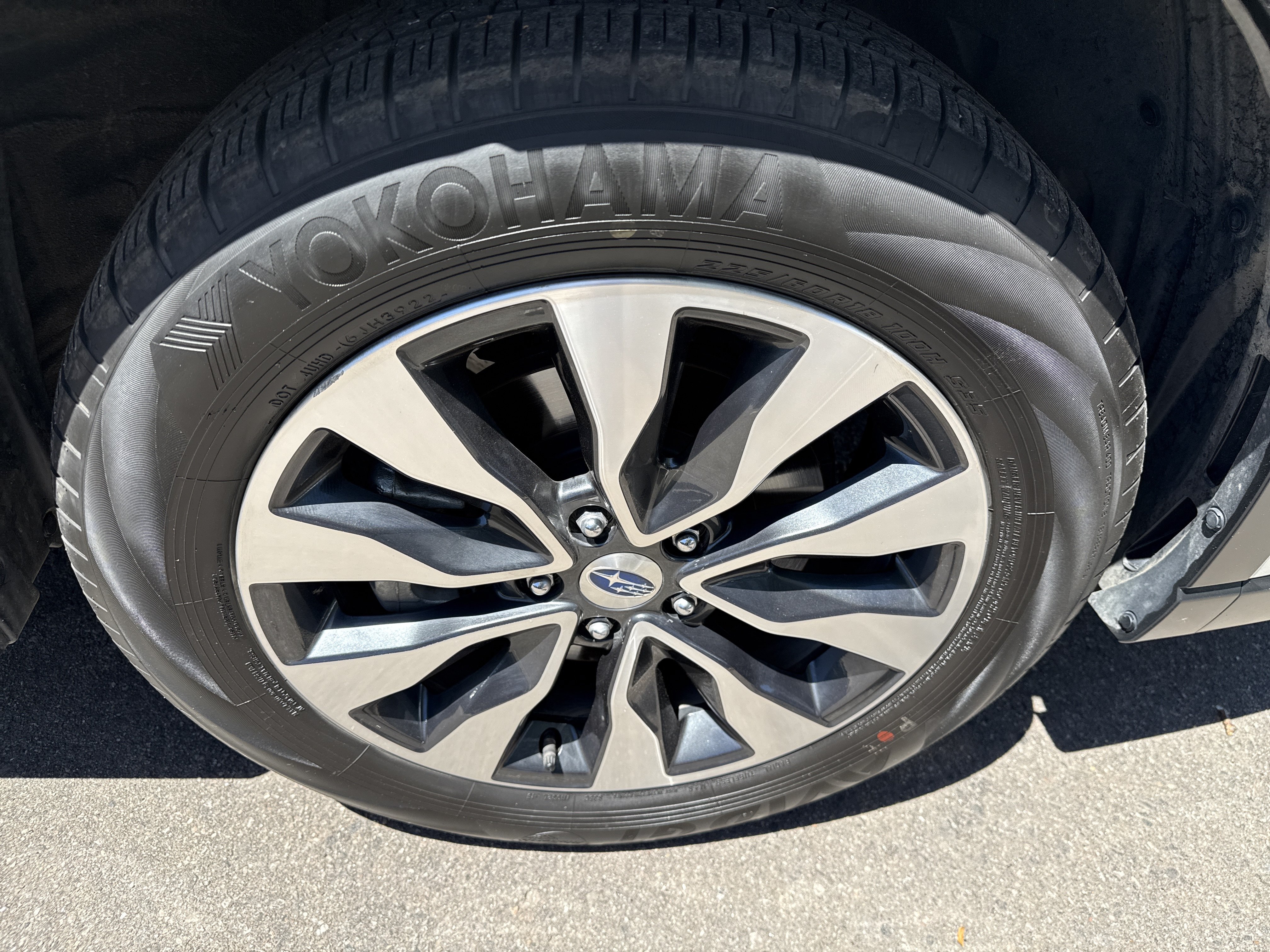 Used 2023 Subaru Outback Touring XT AWD/4WD image 11