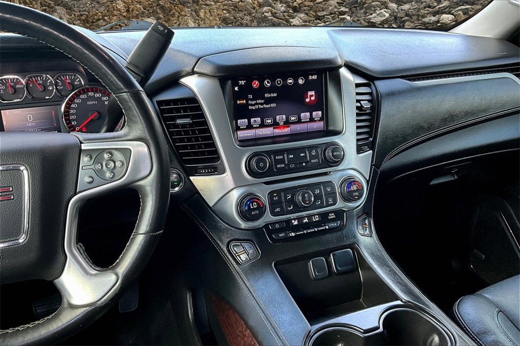Used 2016 GMC Yukon SLT w/ Open Road Package image 6