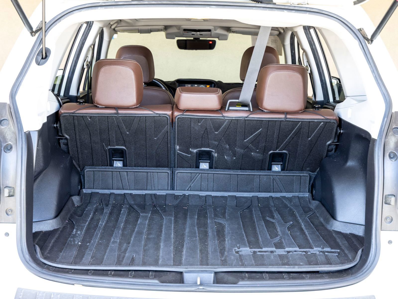 Used 2018 Subaru Forester 2.5i Touring w/ Popular Package #2 AWD/4WD image 22