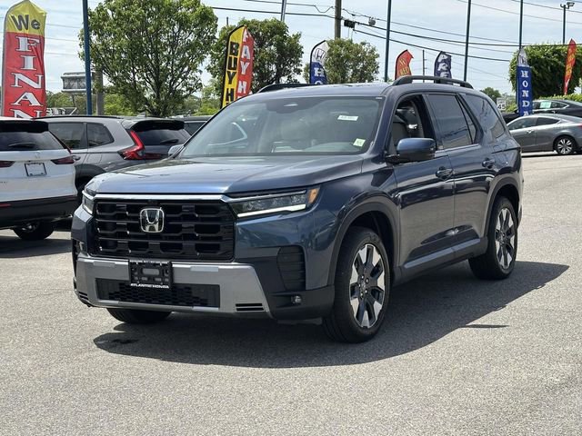 New 2026 Honda Pilot Touring image 2