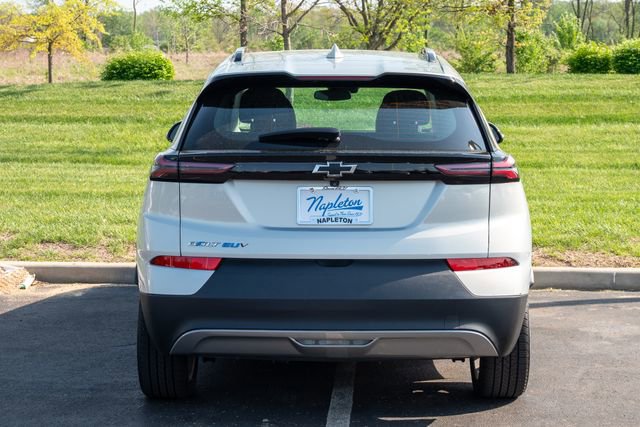 Used 2023 Chevrolet Bolt EUV LT FWD image 26