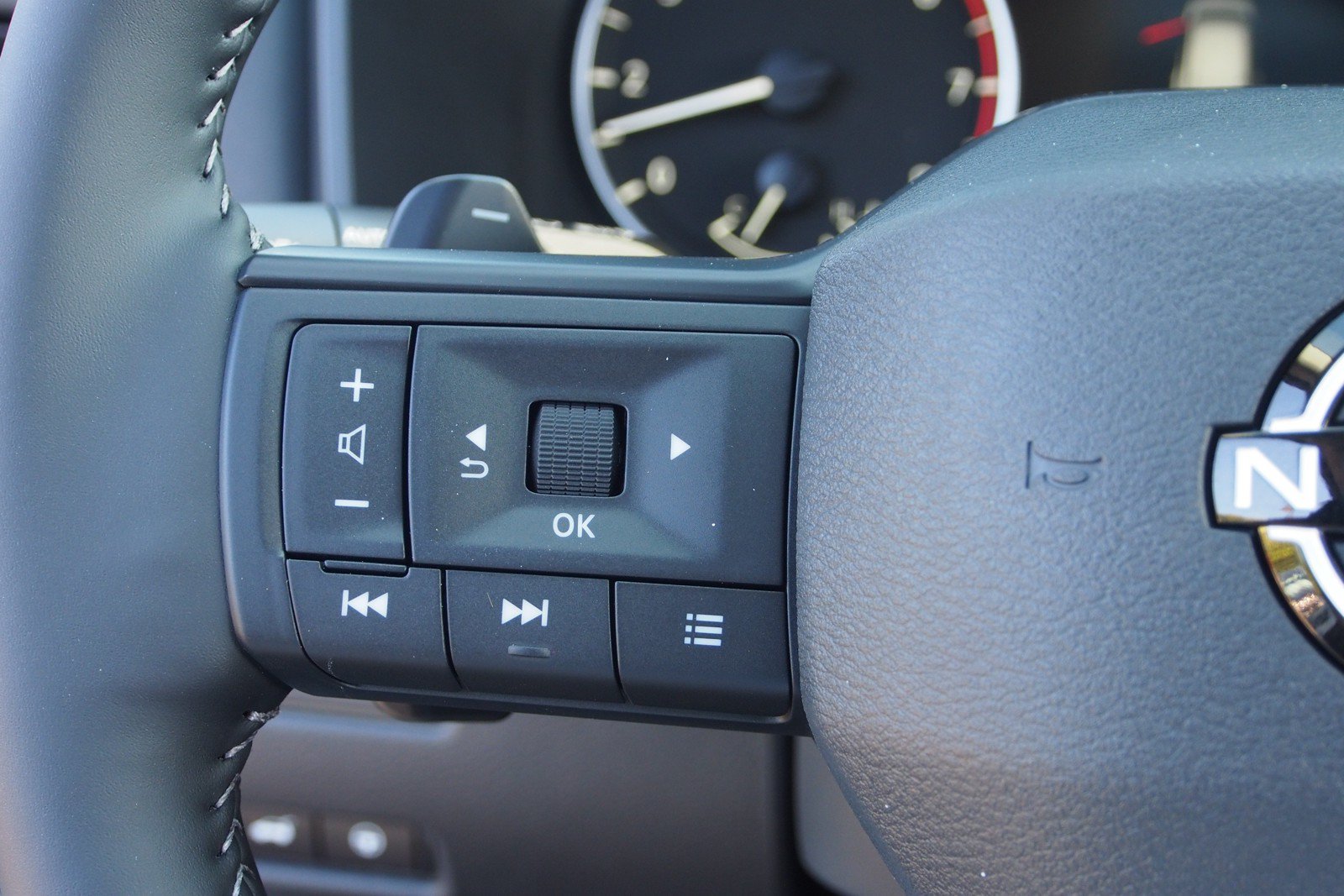 New 2026 Nissan Rogue Dark Armor FWD image 22