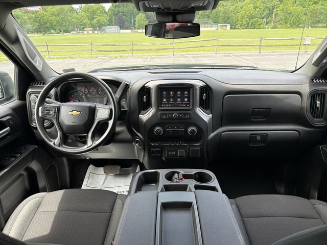 Used 2026 Chevrolet Silverado 1500 Custom w/ Turbomax Blackout Package AWD/4WD image 13