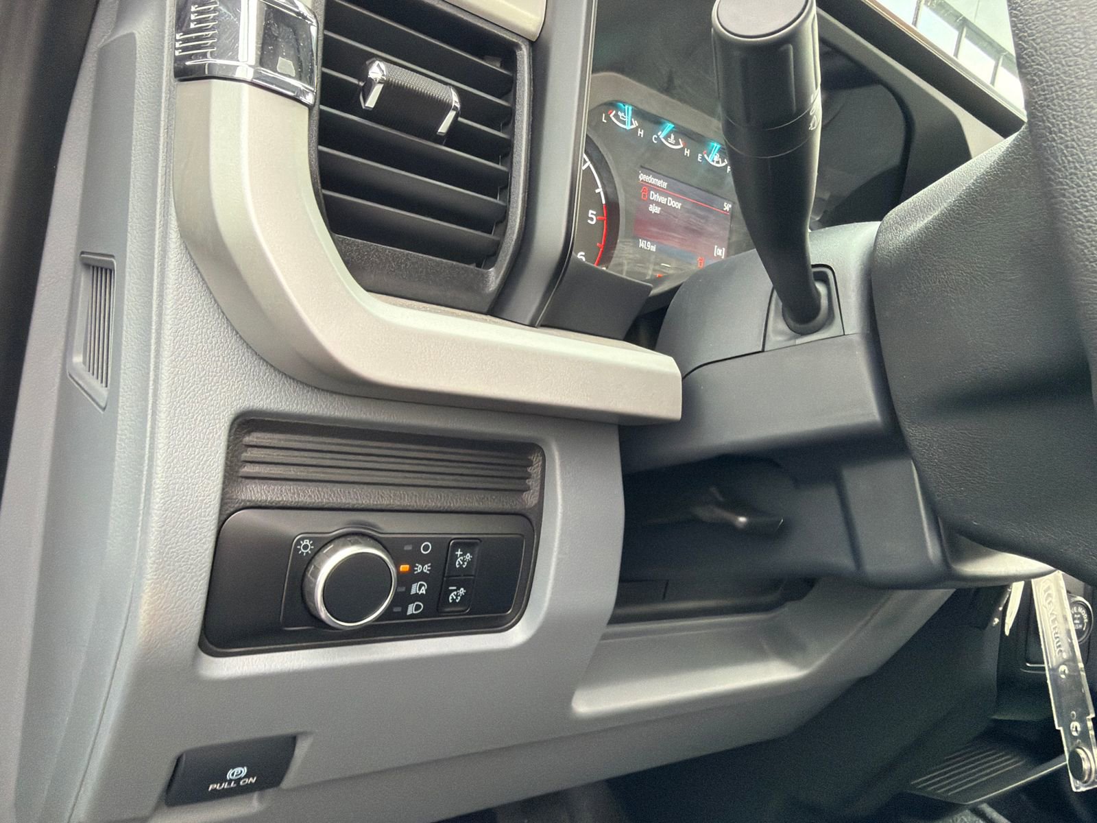 Used 2024 Ford F350 XL image 31