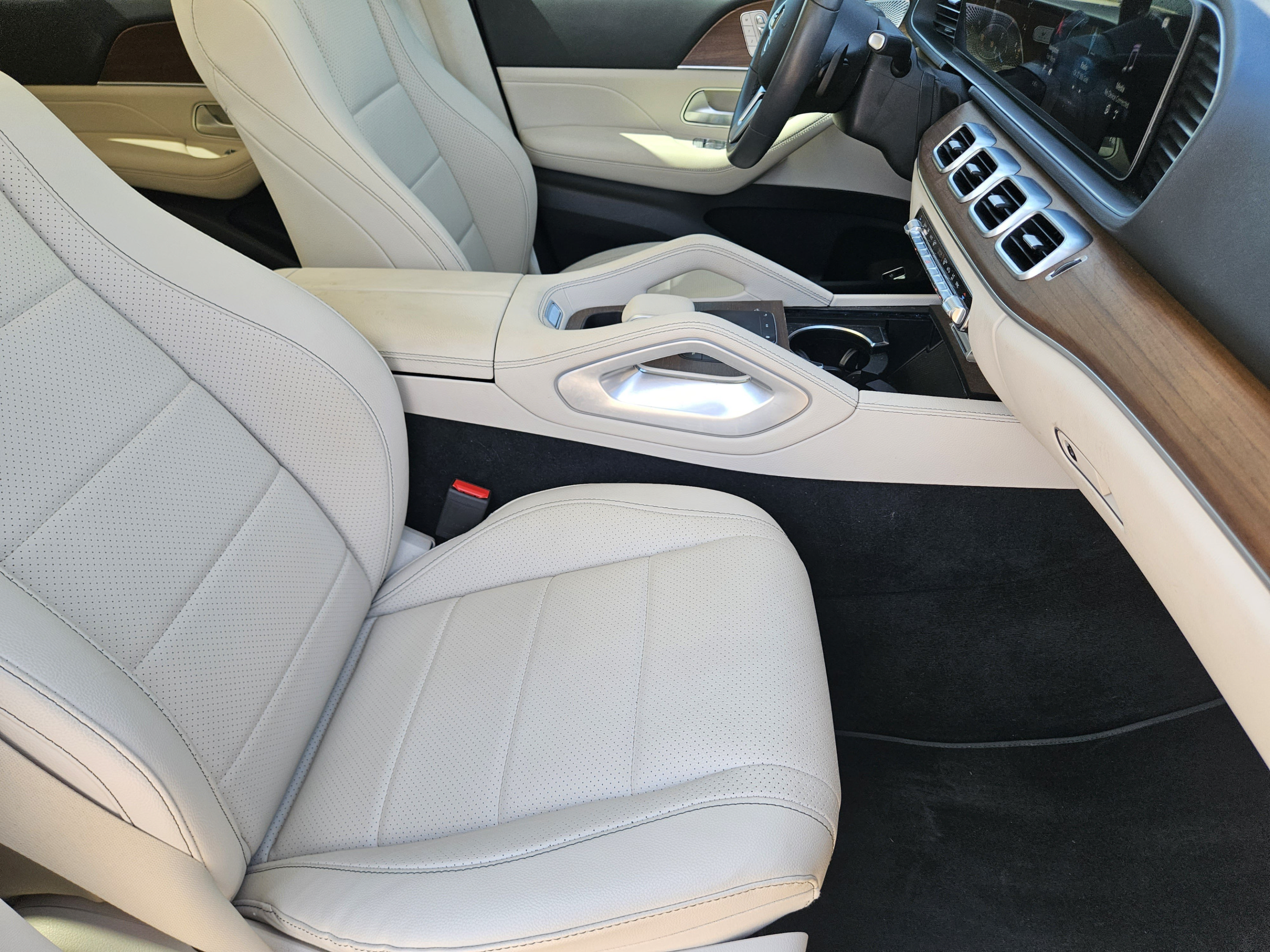 Used 2022 Mercedes-Benz GLE 350 4MATIC image 6