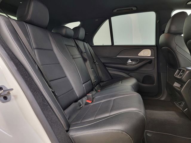 Used 2022 Mercedes-Benz GLE 350 4MATIC w/ Premium Package image 18