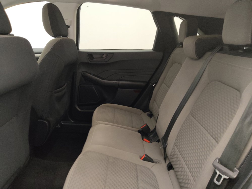 Used 2022 Ford Escape SE FWD image 18