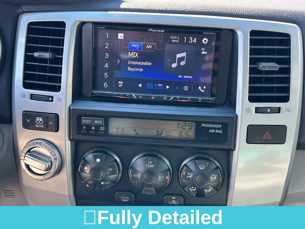 Used 2008 Toyota 4Runner SR5 AWD/4WD image 18
