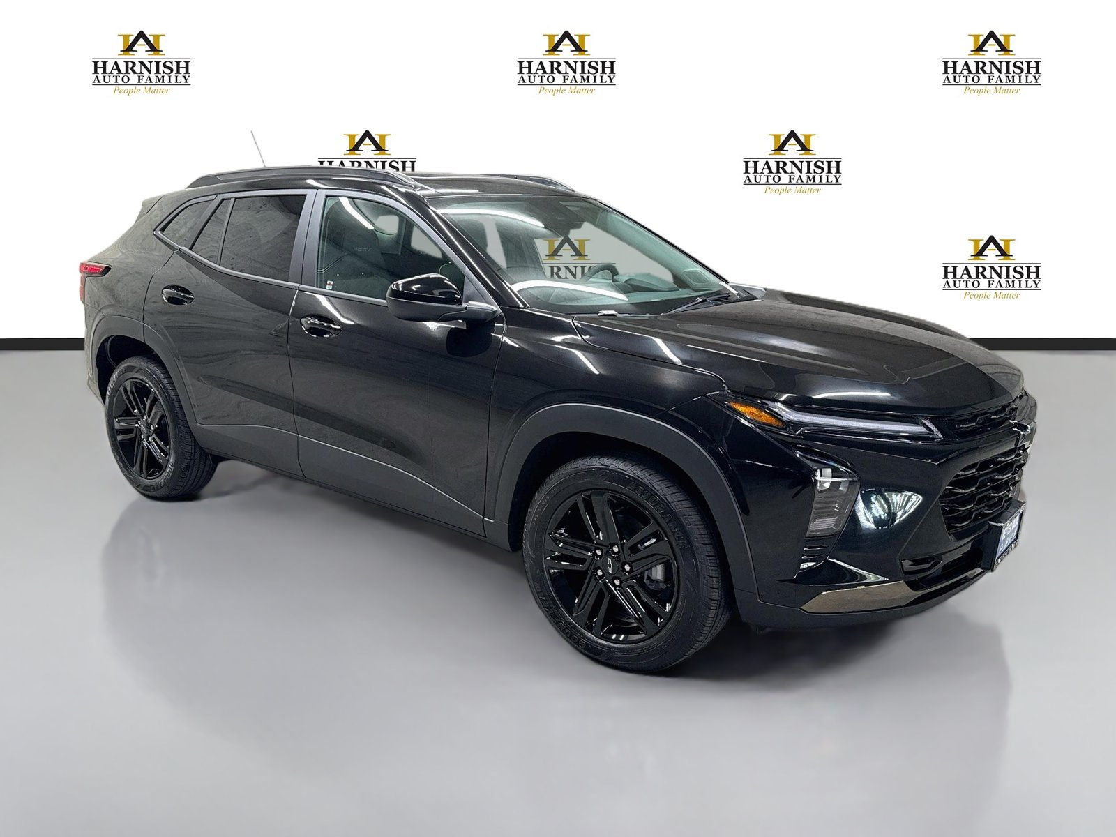 New 2026 Chevrolet Trax ACTIV w/ Sunroof Package FWD image 3