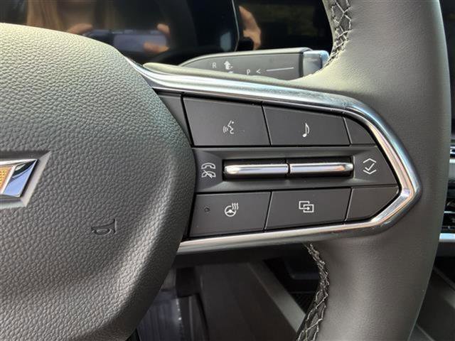 New 2026 Chevrolet Equinox LT w/ Convenience Package II image 18