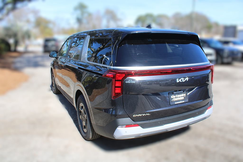 New 2026 Kia Carnival FWD image 15