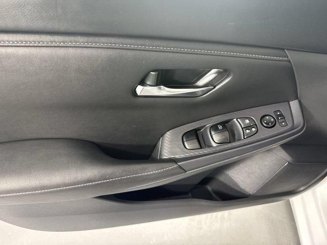 Used 2023 Nissan Sentra SV FWD image 19