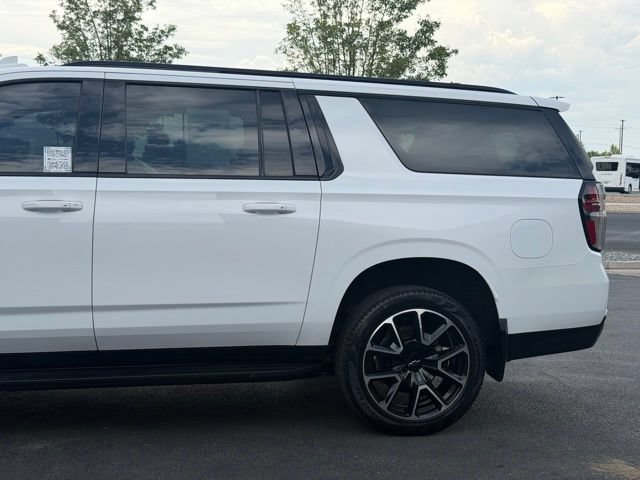 Used 2021 Chevrolet Suburban RST AWD/4WD image 9