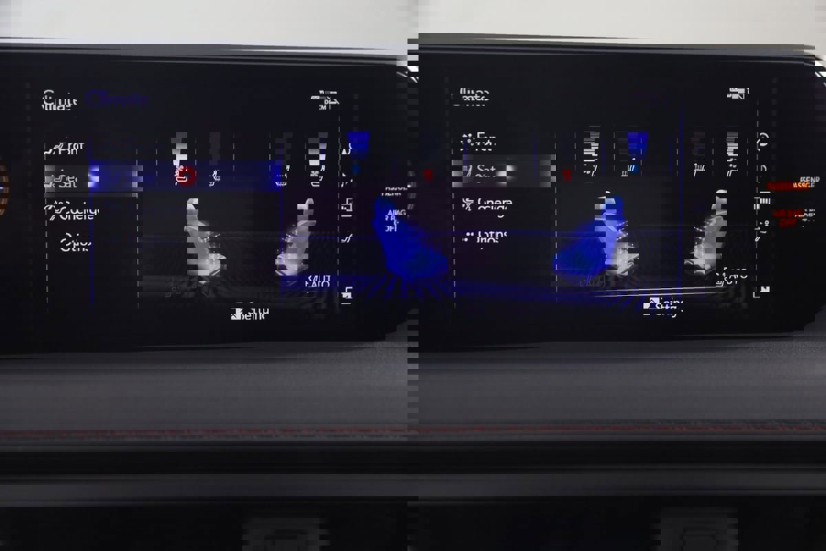 Used 2020 Lexus UX 250h F Sport w/ F Sport Luxury Package image 35