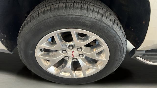 Used 2015 GMC Yukon SLT AWD/4WD image 22
