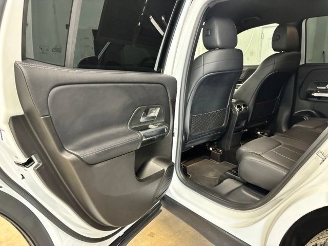 Used 2020 Mercedes-Benz GLB 250 image 18