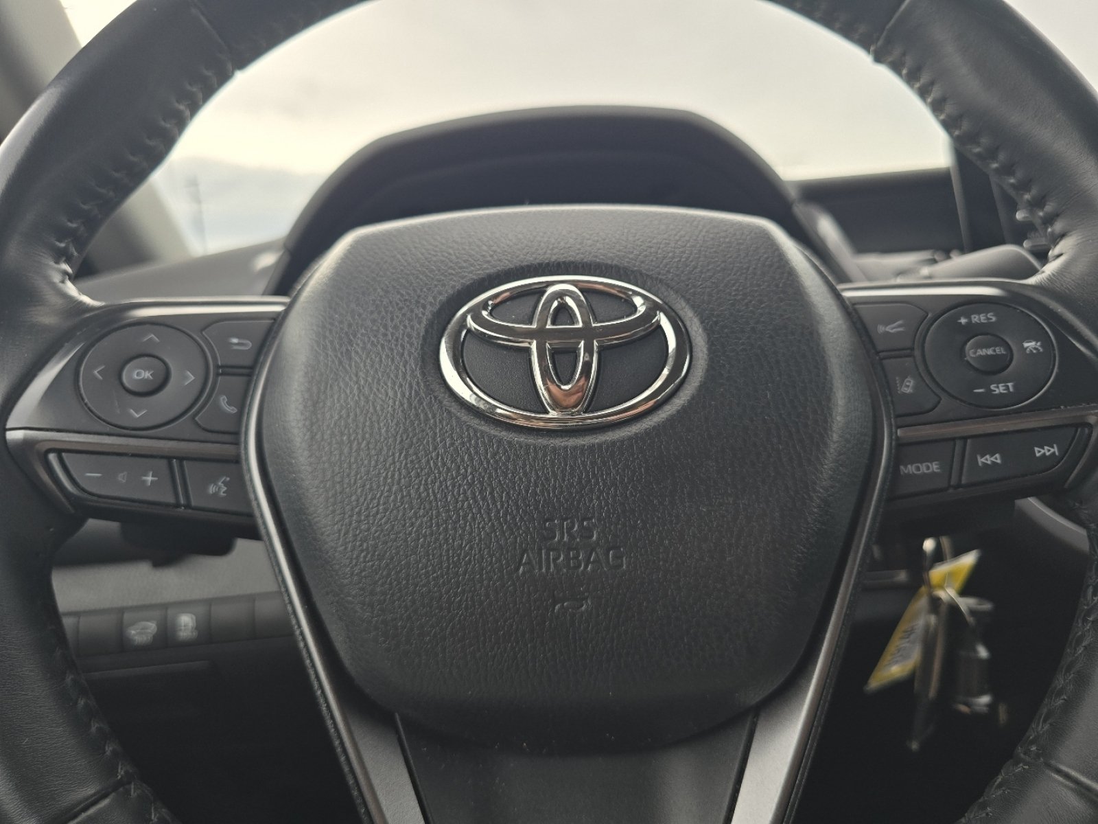 Used 2023 Toyota Camry SE FWD image 24