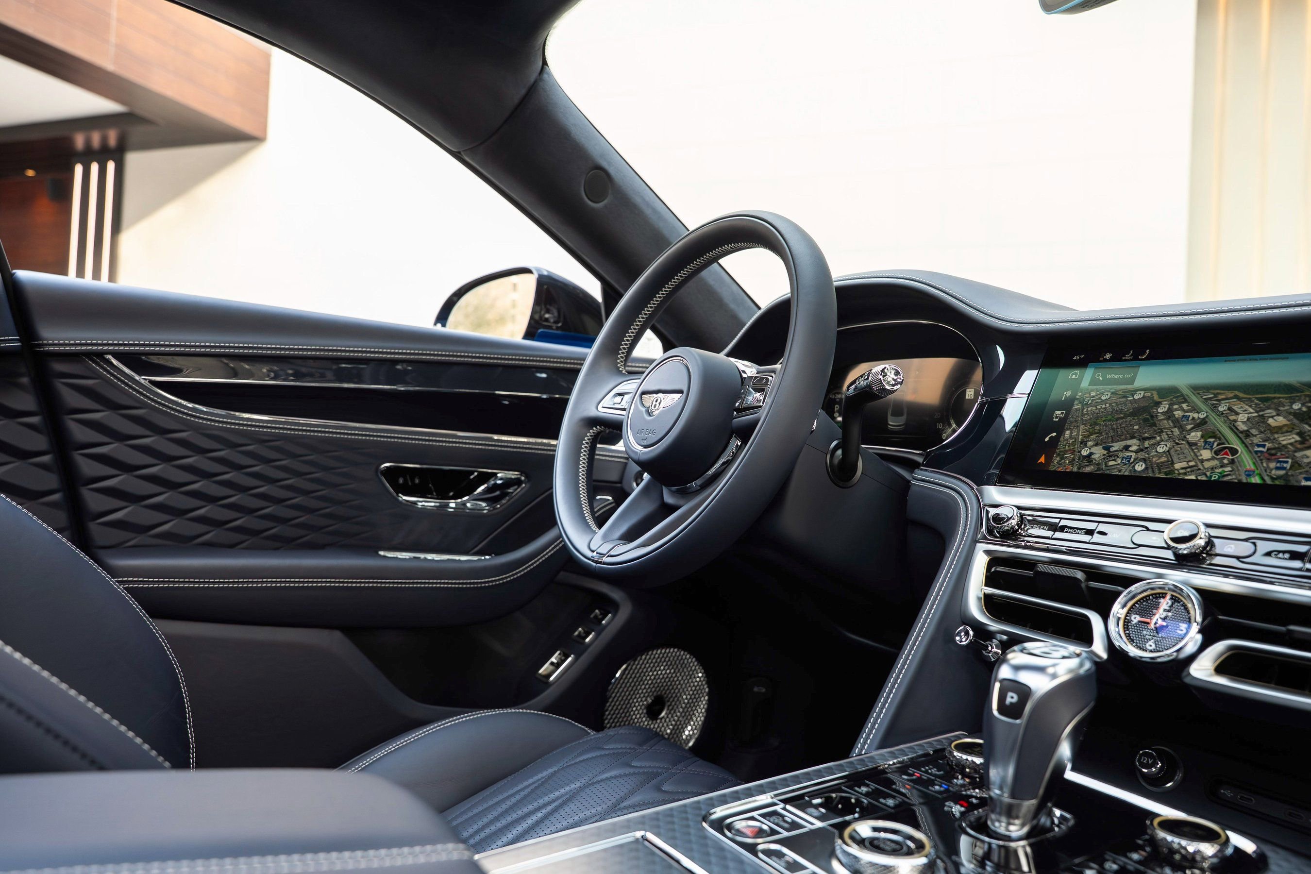 Used 2026 Bentley Flying Spur Azure image 63