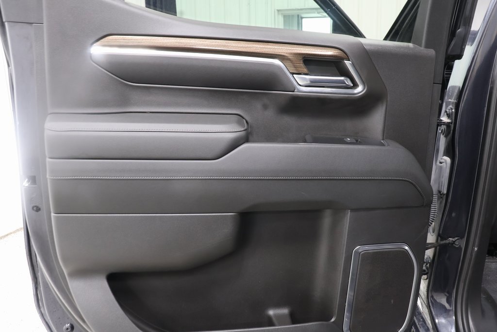 Used 2023 Chevrolet Silverado 1500 RST image 20