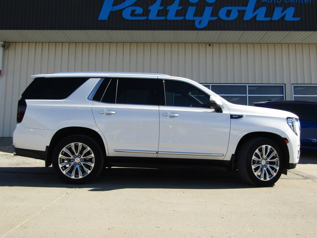 Used 2021 GMC Yukon Denali image 2