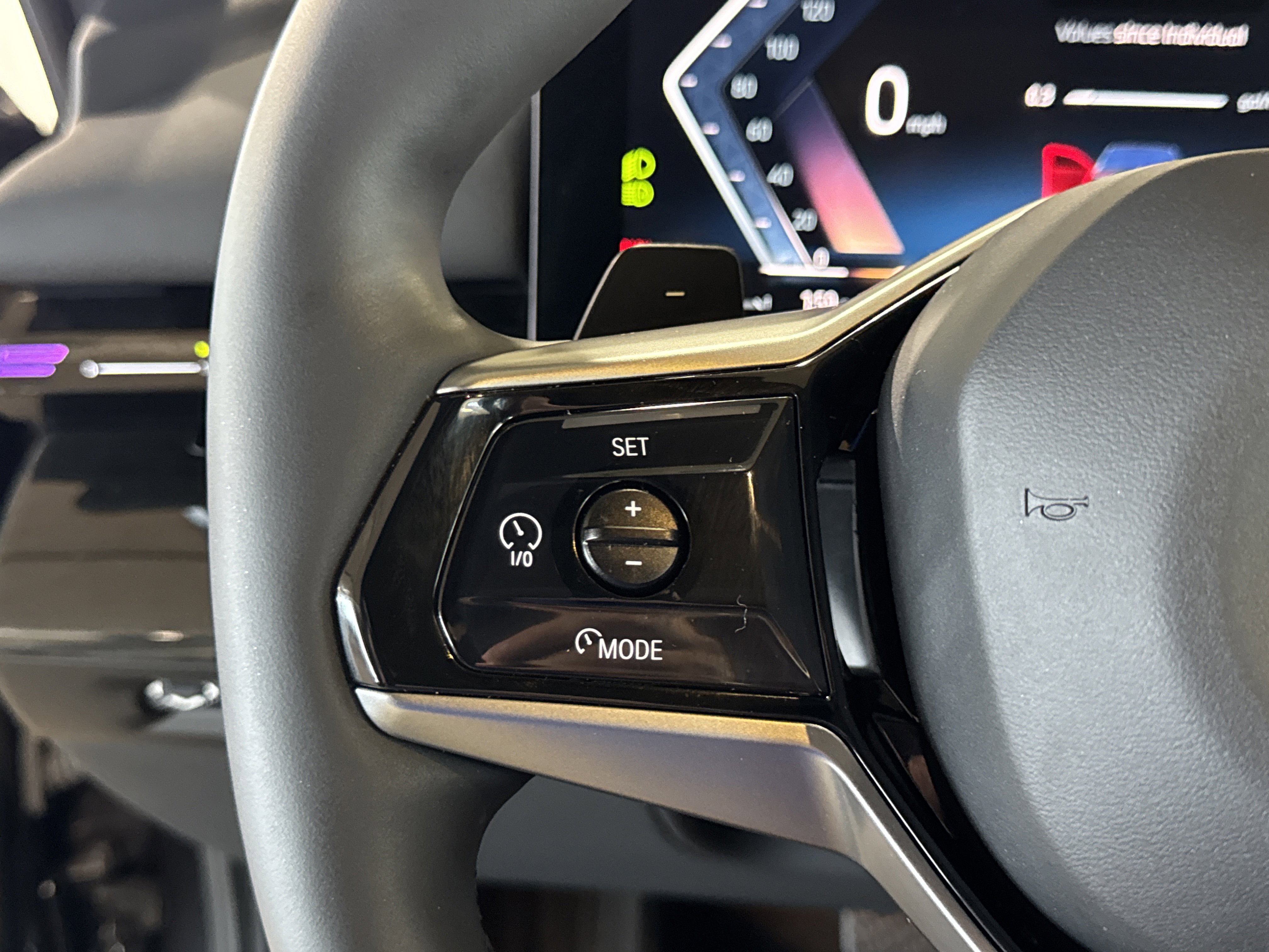 Certified 2025 BMW 530i image 22