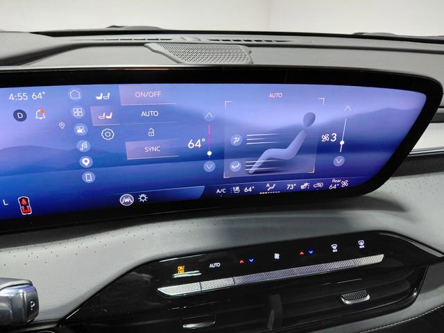 Used 2025 Buick Enclave Avenir AWD/4WD image 39