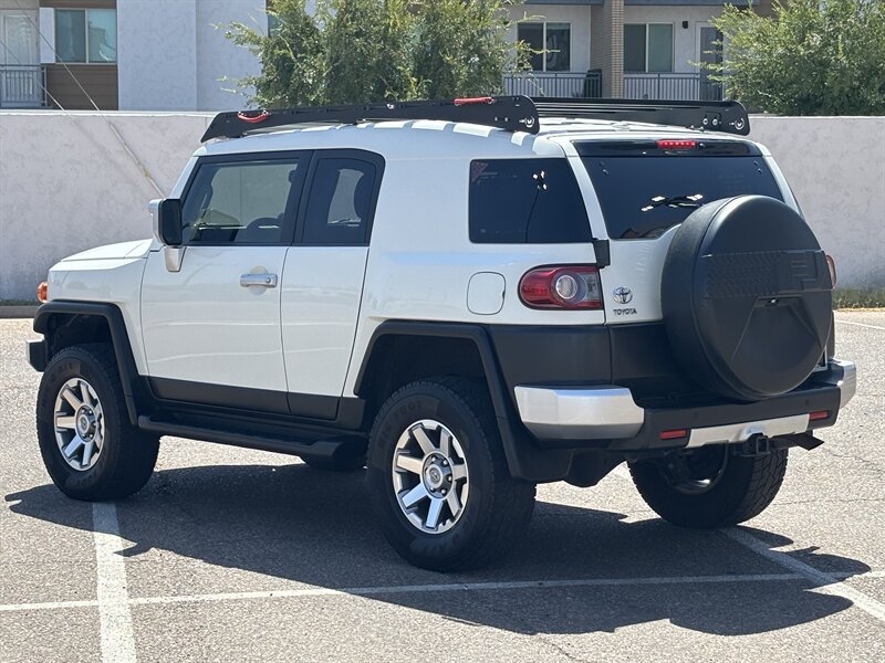 Used 2014 Toyota FJ Cruiser 4WD w/ Upgrade Package image 11